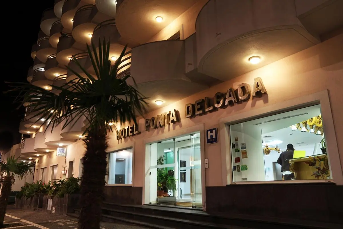 Ponta Delgada — PONTA DELGADA HOTEL