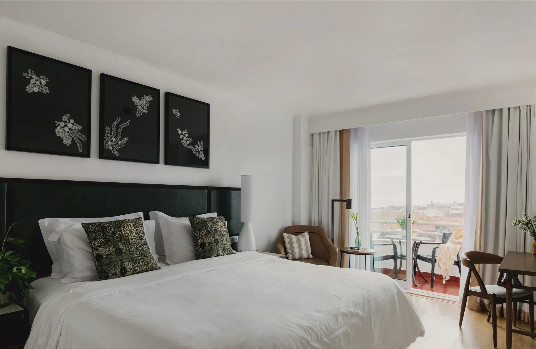 Ponta Delgada — PONTA DELGADA HOTEL