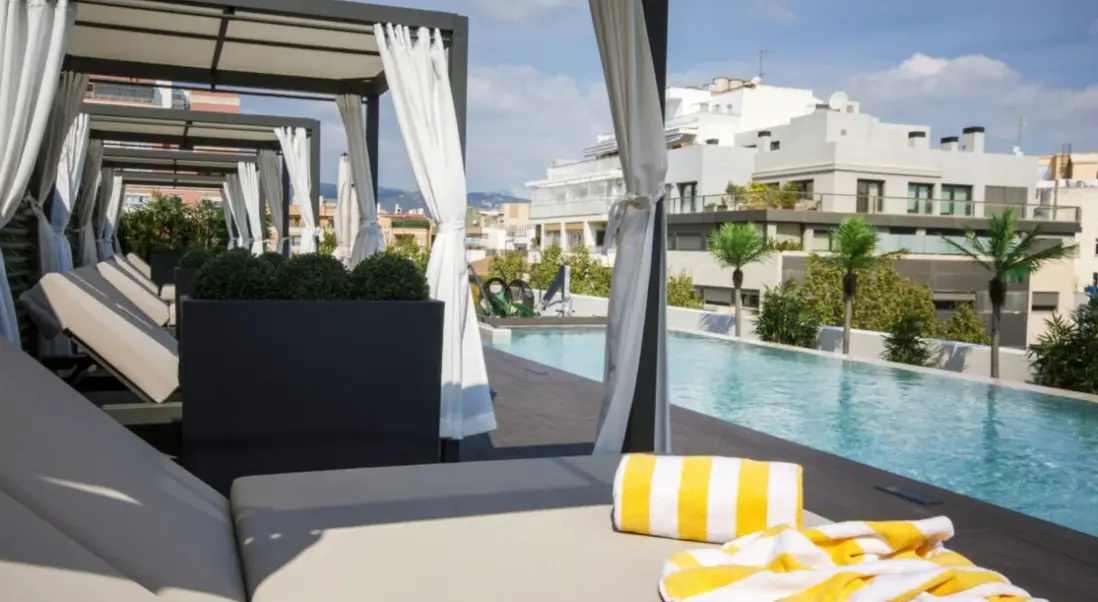 Basen w hotelu Protur Naisa Palma