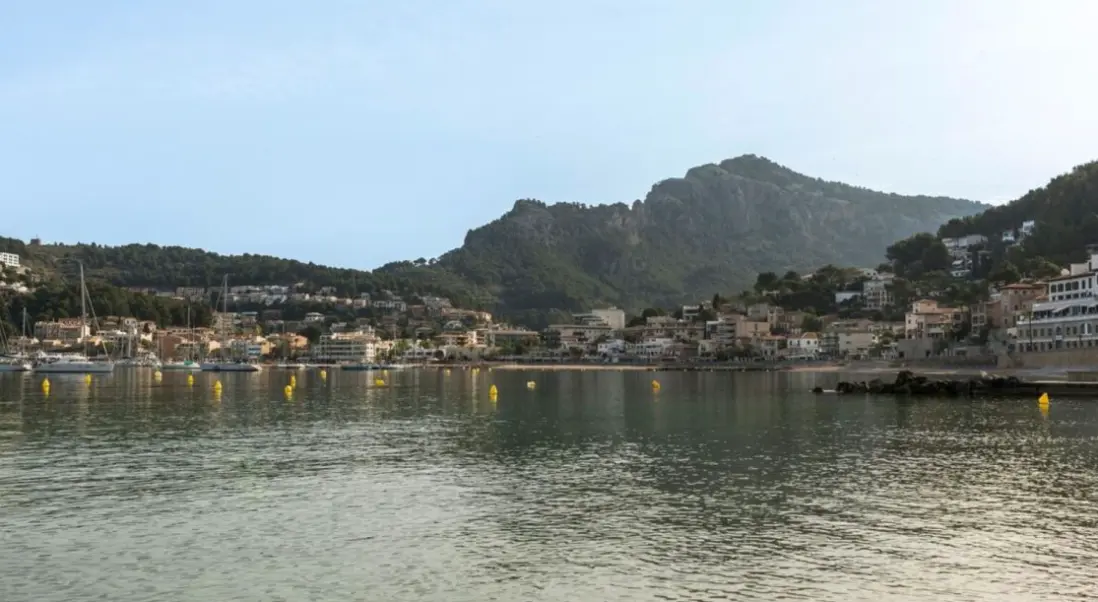 Widok z hotelu Pure Salt Port de Soller