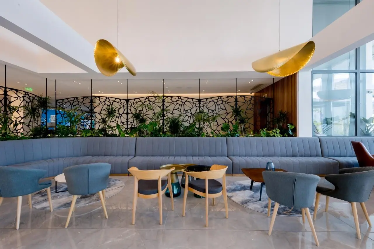 Radisson Beach Resort Larnaka — RADISSON BEACH RESORT