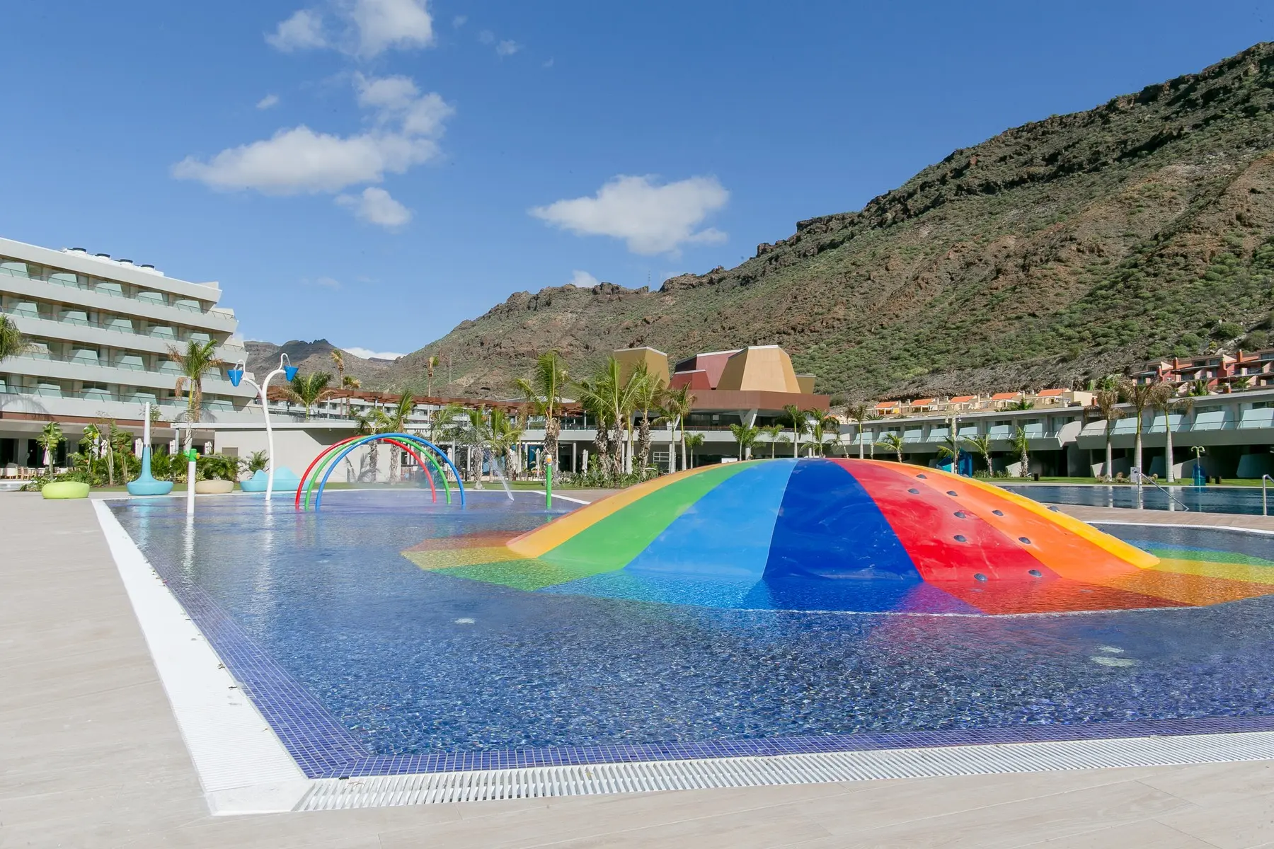 Radisson Blu Resort and Spa Gran Canaria Mogan — RADISSON BLU RESORT & SPA GRAN CANARIA MOGAN