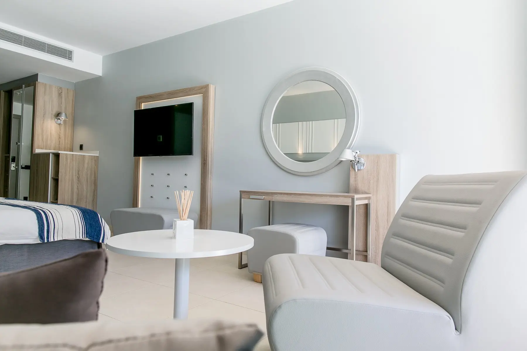 Radisson Blu Resort and Spa Gran Canaria Mogan — RADISSON BLU RESORT & SPA GRAN CANARIA MOGAN