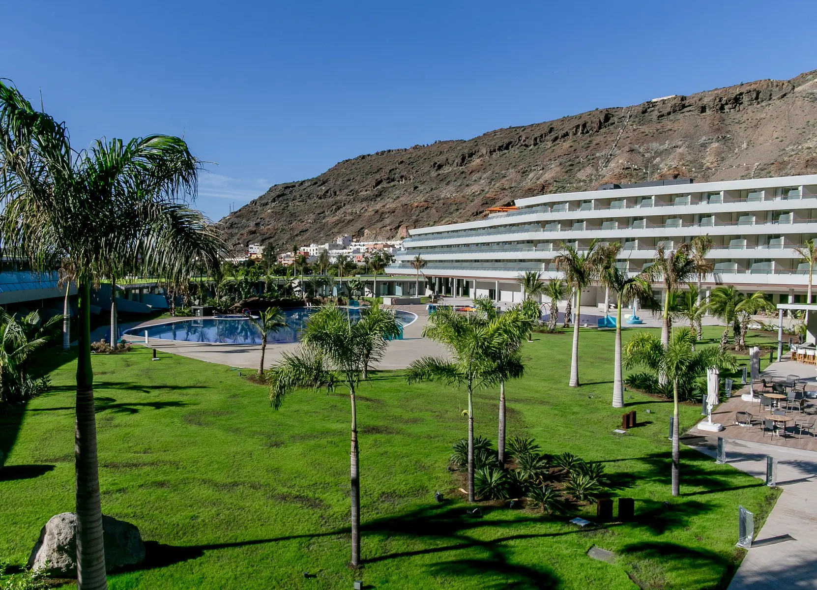 Radisson Blu Resort and Spa Gran Canaria Mogan — RADISSON BLU RESORT & SPA GRAN CANARIA MOGAN