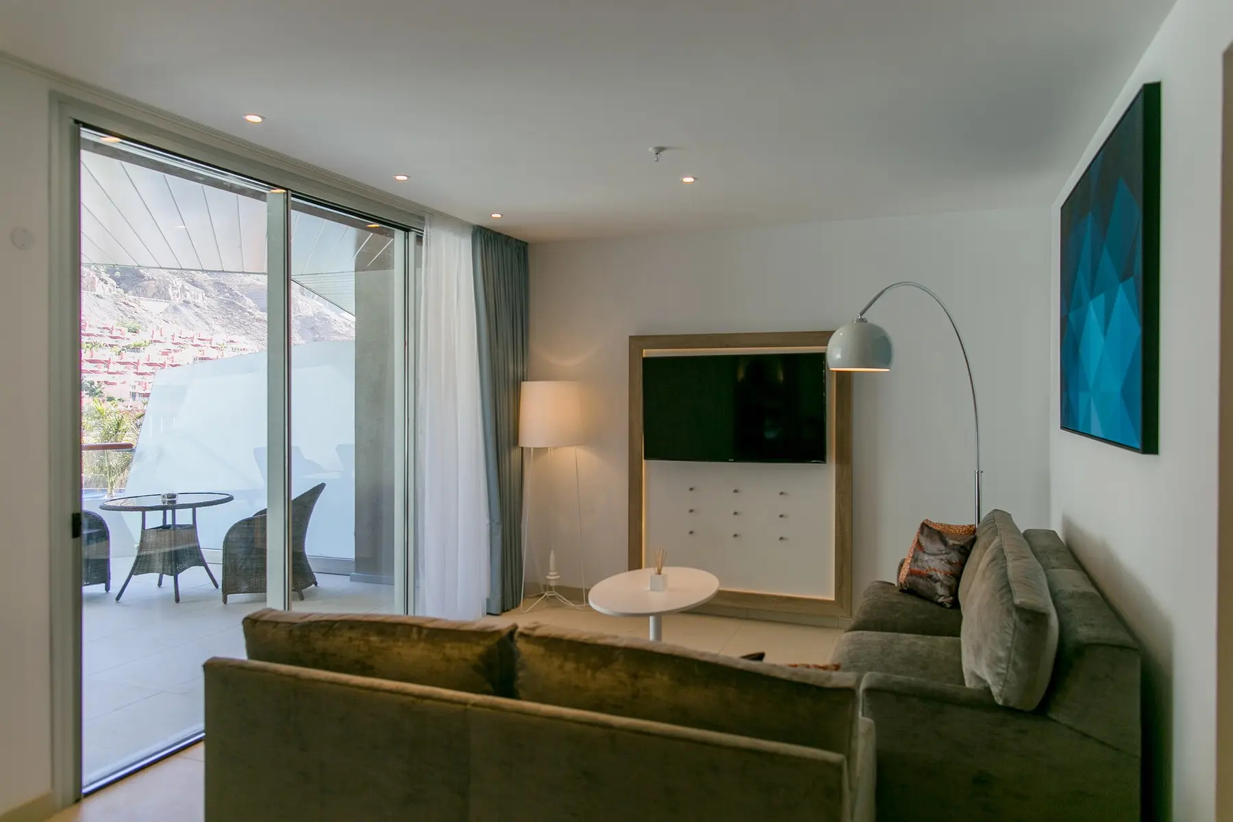 Radisson Blu Resort and Spa Gran Canaria Mogan — RADISSON BLU RESORT & SPA GRAN CANARIA MOGAN