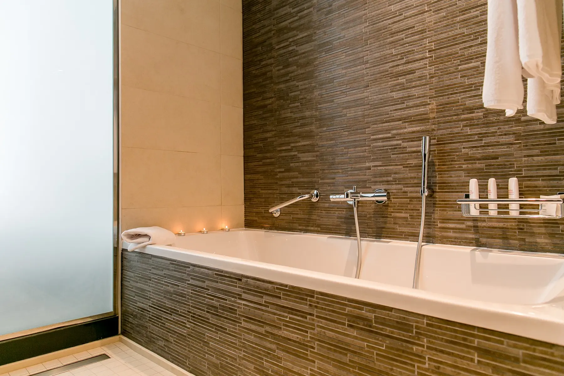 Radisson Blu Resort and Spa Gran Canaria Mogan — RADISSON BLU RESORT & SPA GRAN CANARIA MOGAN