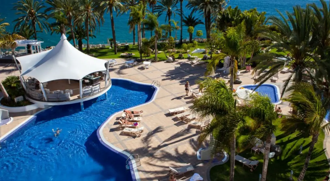 Basen w hotelu Radisson Blu Resort Gran Canaria