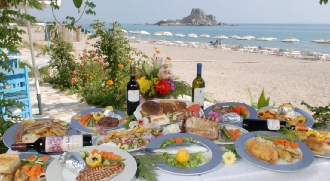 Plaża przy hotelu Sacalis Inn Beach