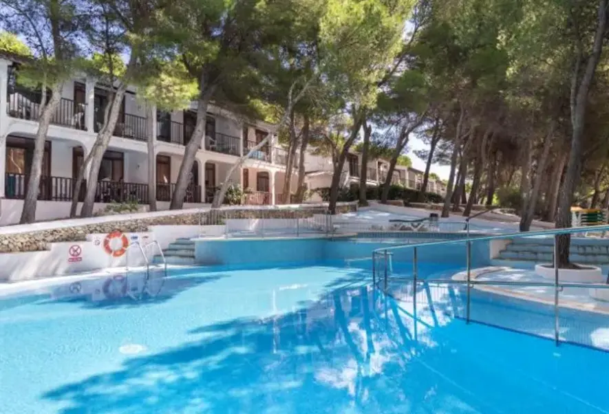 Basen w hotelu Sol Parc