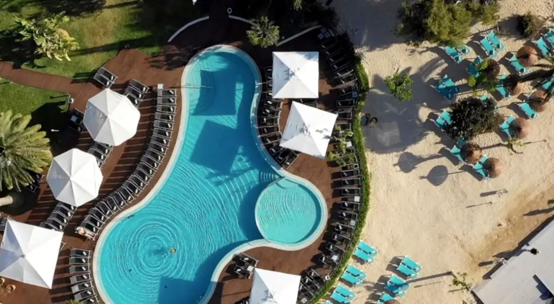 Basen w hotelu Son Caliu Spa Oasis