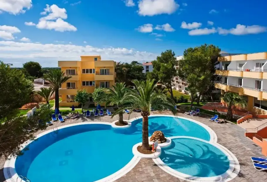 Basen w hotelu Spa Sagitario Playa