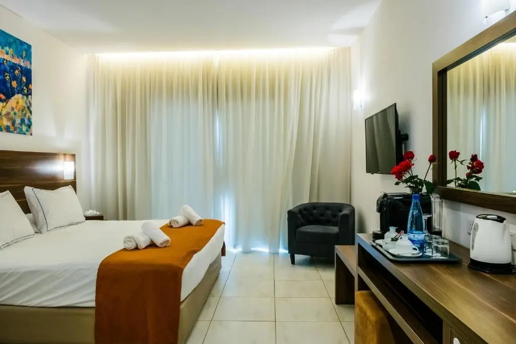 Theo Sunset Bay Holiday Village — THEO SUNSET BAY HOLIDAY VILLAGE