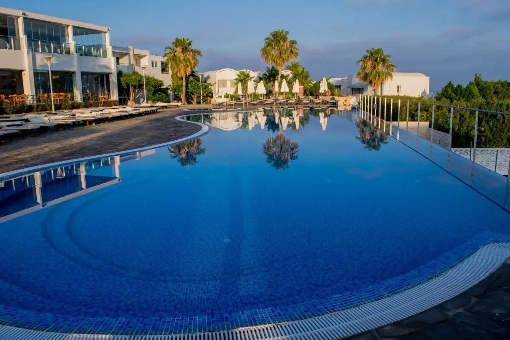 Theo Sunset Bay Holiday Village — THEO SUNSET BAY HOLIDAY VILLAGE