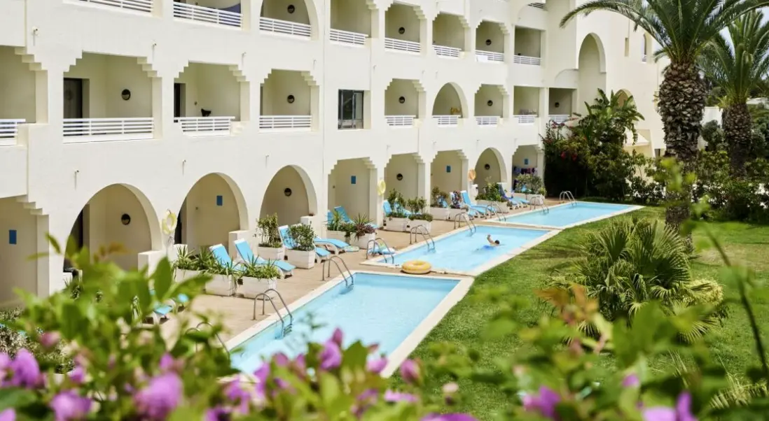 Basen w hotelu TUI Blue Manar