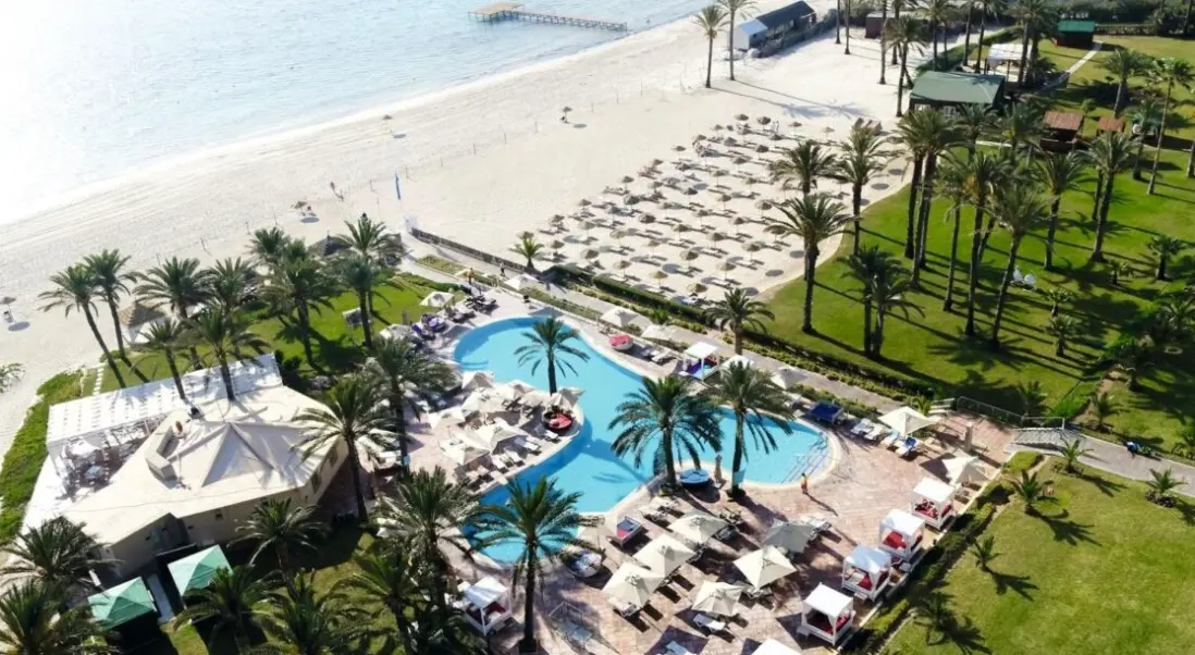 Basen w hotelu TUI Blue Scheherazade