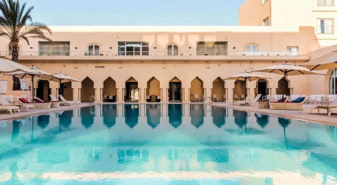 Basen w hotelu TUI Blue Scheherazade
