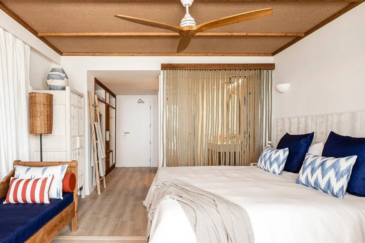 Zel Mallorca — ZEL MALLORCA (EX INNSIDE CALA BLANCA)