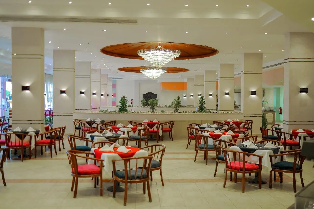 Alexander the Great — ALEXANDER THE GREAT RESORT