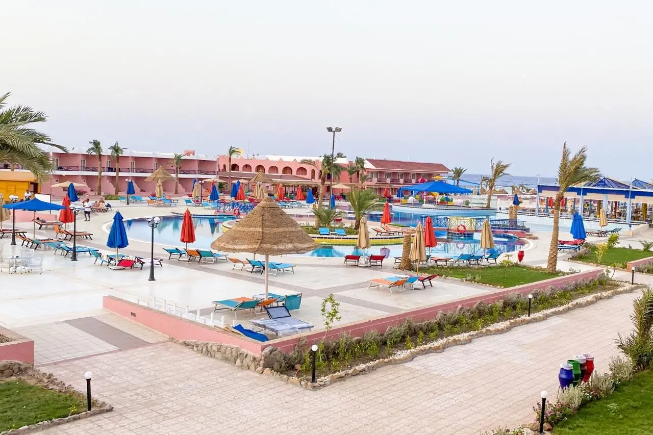 Alexander the Great — ALEXANDER THE GREAT RESORT