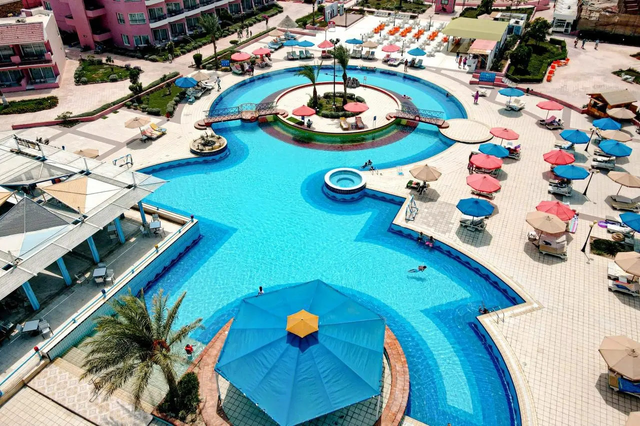 Alexander the Great — ALEXANDER THE GREAT RESORT