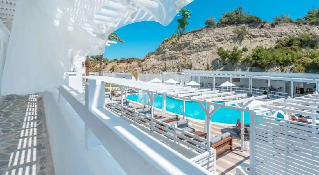 Basen w hotelu Aloe Hotel - Adults Only