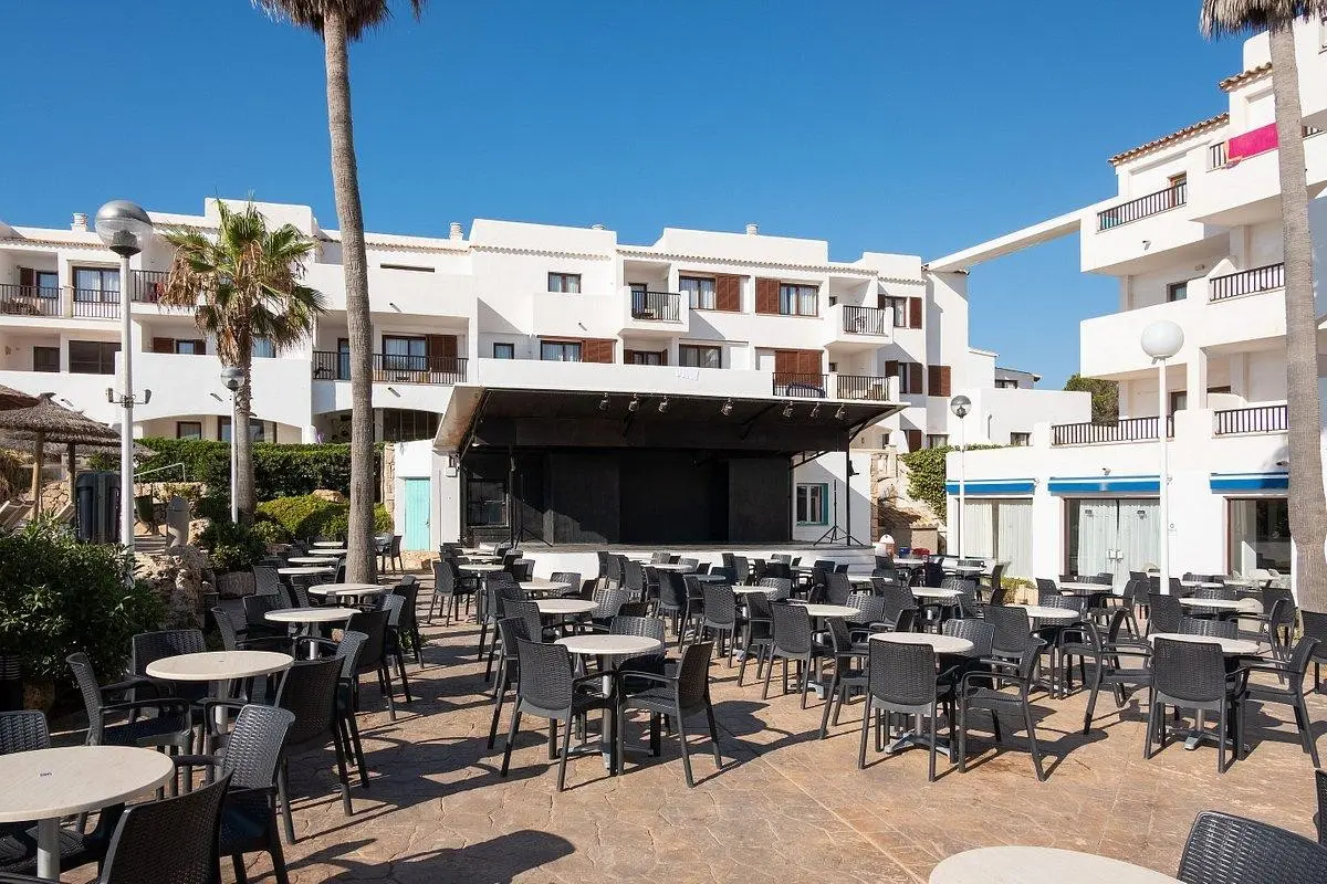 Alua Suites Las Rocas — ALUA SUITES LAS ROCAS