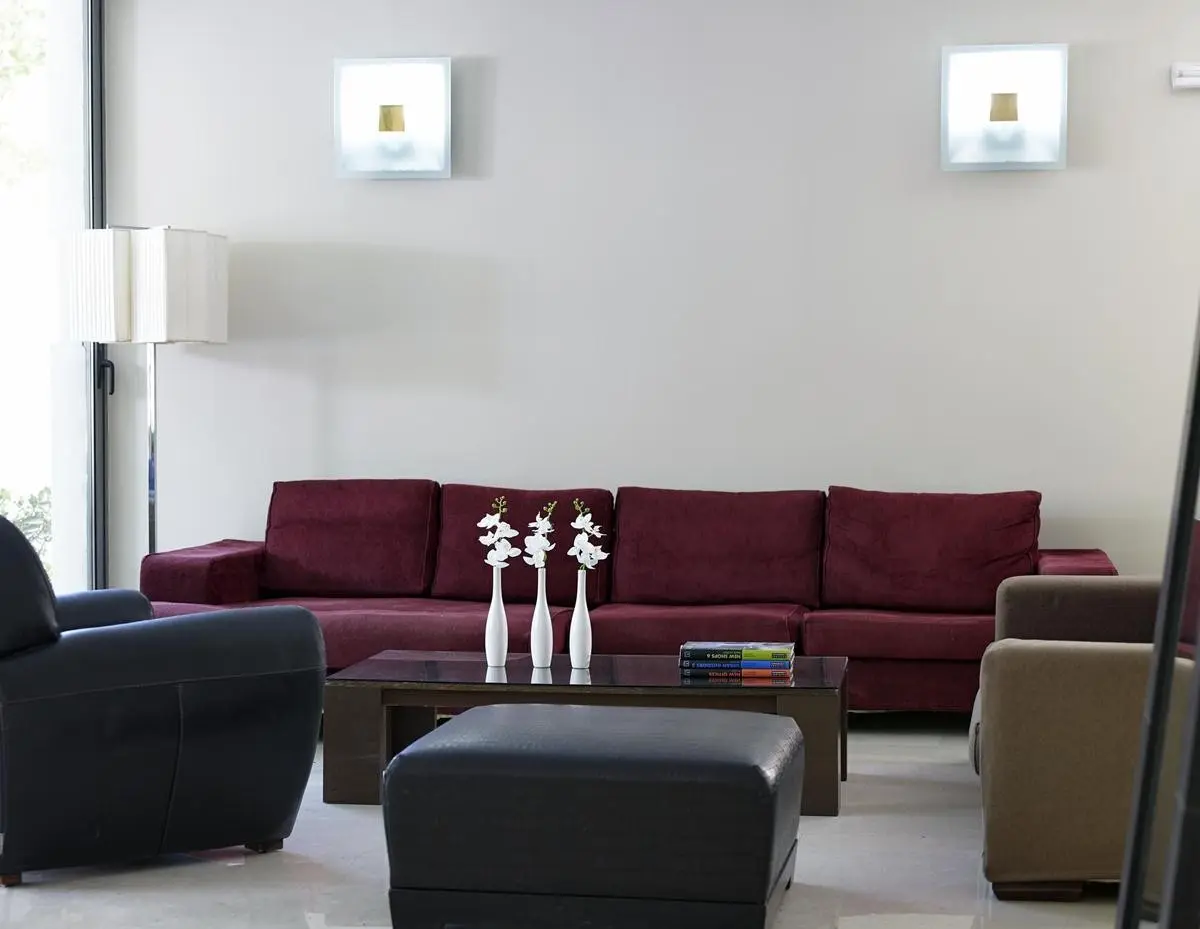 Angela Downtown Hotel — ANGELA DOWNTOWN