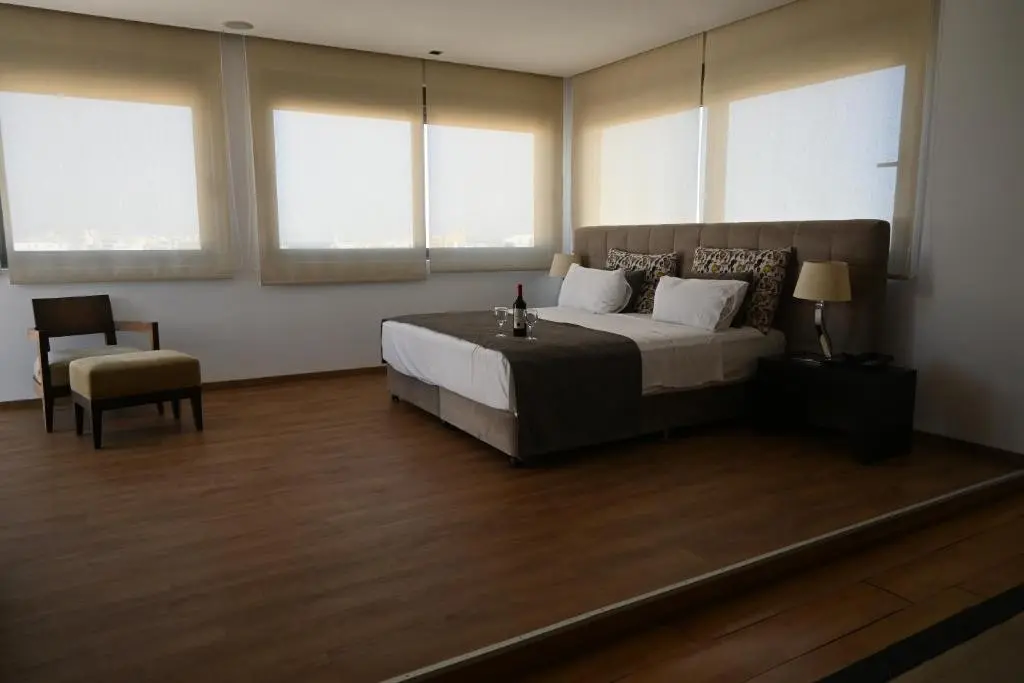 Angela Downtown Hotel — ANGELA DOWNTOWN