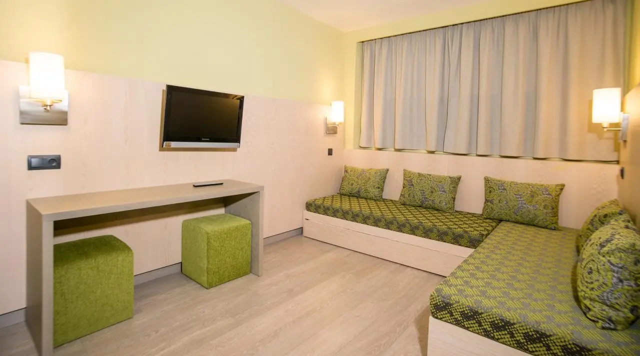 Aparthotel Marins Playa — MARINS PLAYA APARTHOTEL