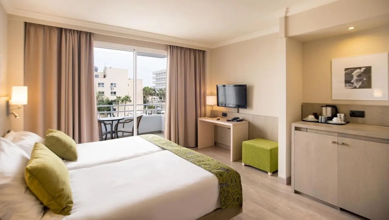 Aparthotel Marins Playa — MARINS PLAYA APARTHOTEL