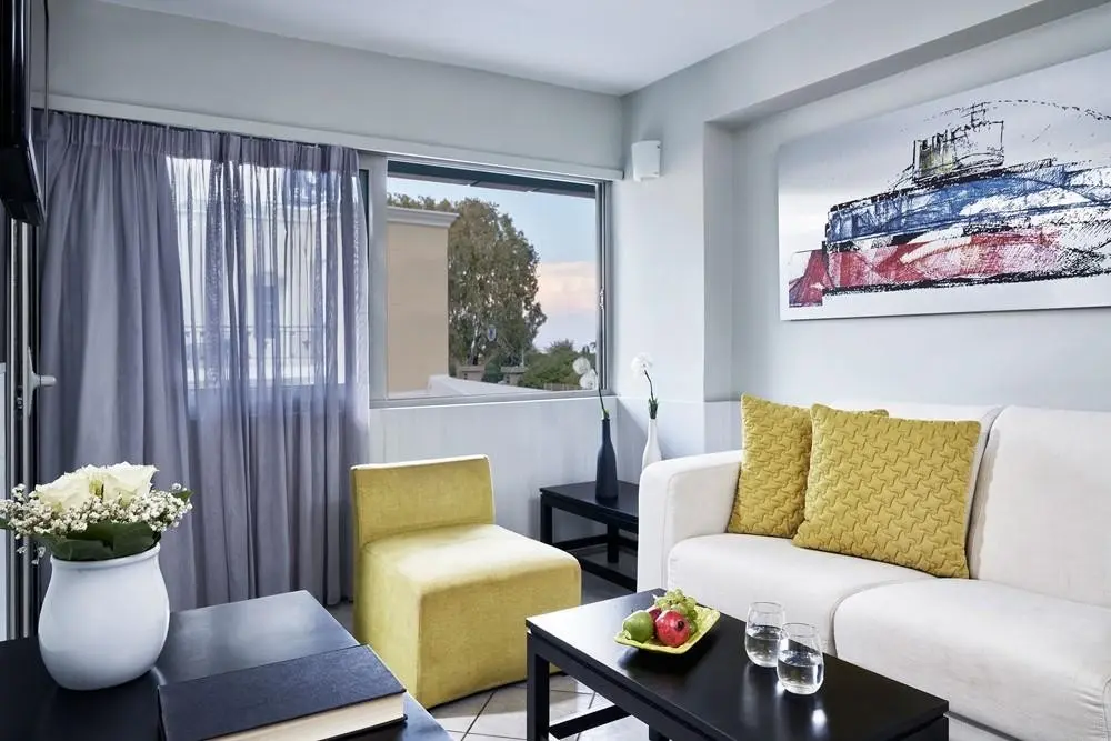 Aquamare City & Beach Hotel — AQUAMARE CITY BEACH