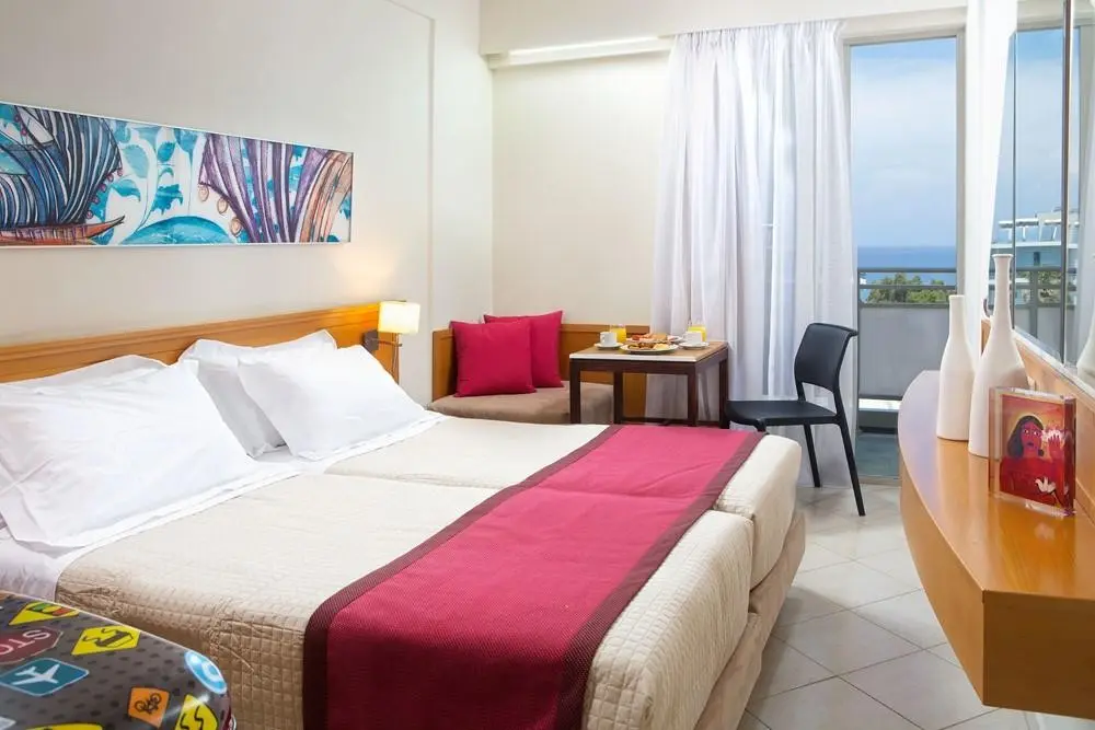 Aquamare City & Beach Hotel — AQUAMARE CITY BEACH