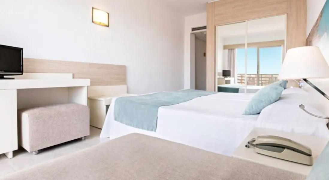 Pokój w hotelu Bahamas & Bahamas II Azuline