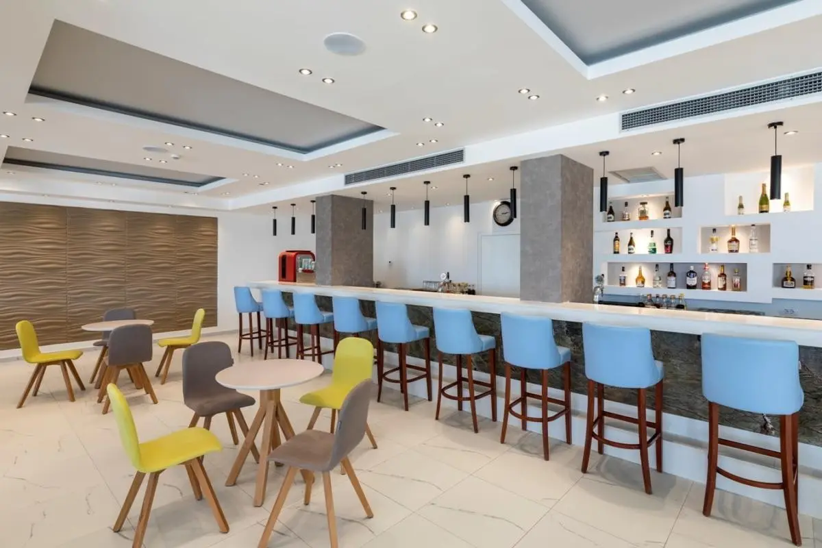 Belair Beach Hotel — BELAIR BEACH