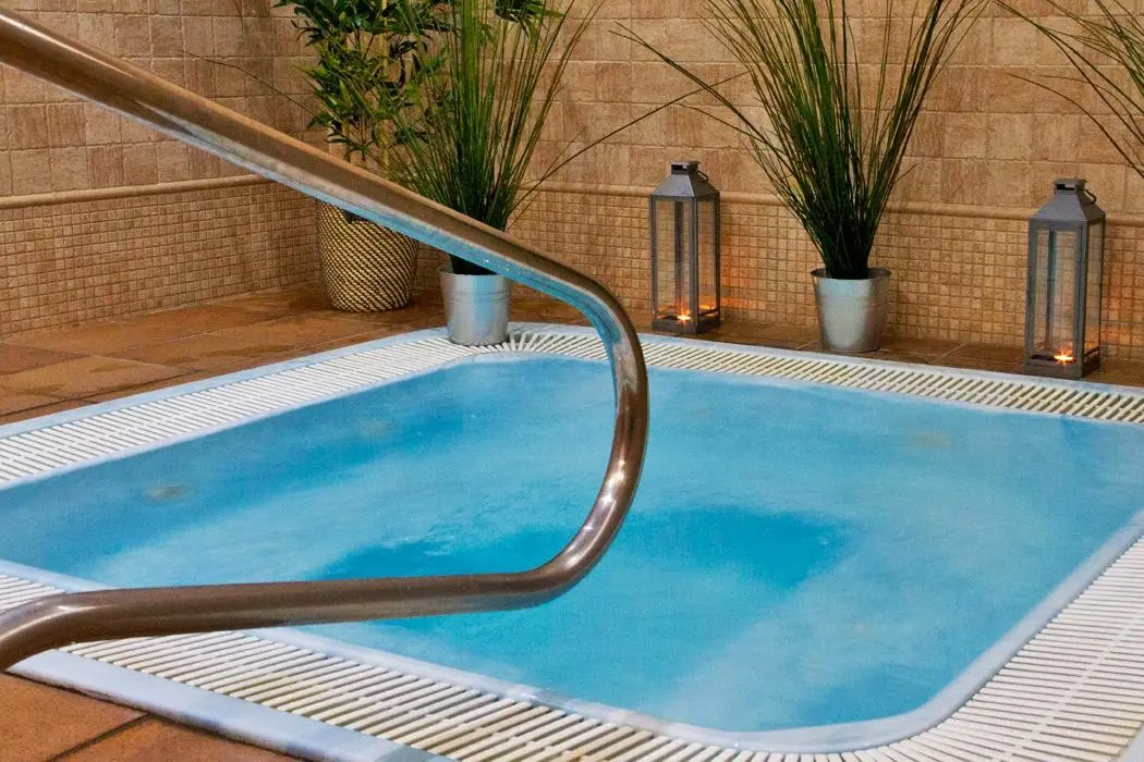 Best Hotel Semiramis — BEST SEMIRAMIS