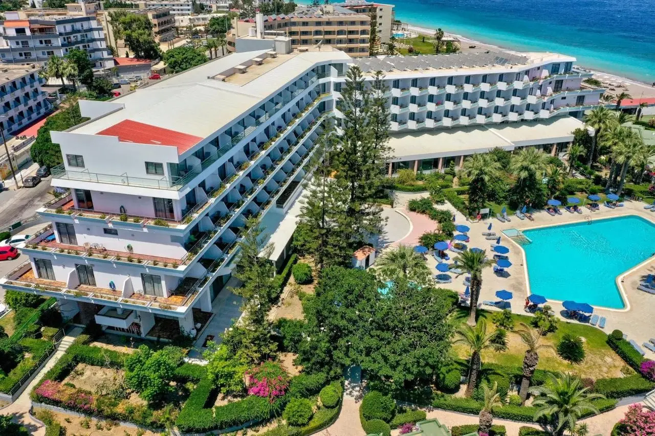Plaża przy hotelu Blue Horizon