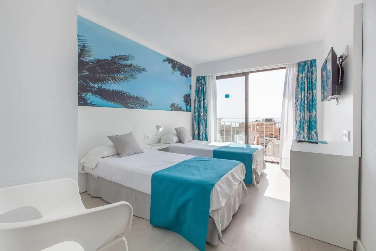Pokój w hotelu Blue Sea Arenal Tower