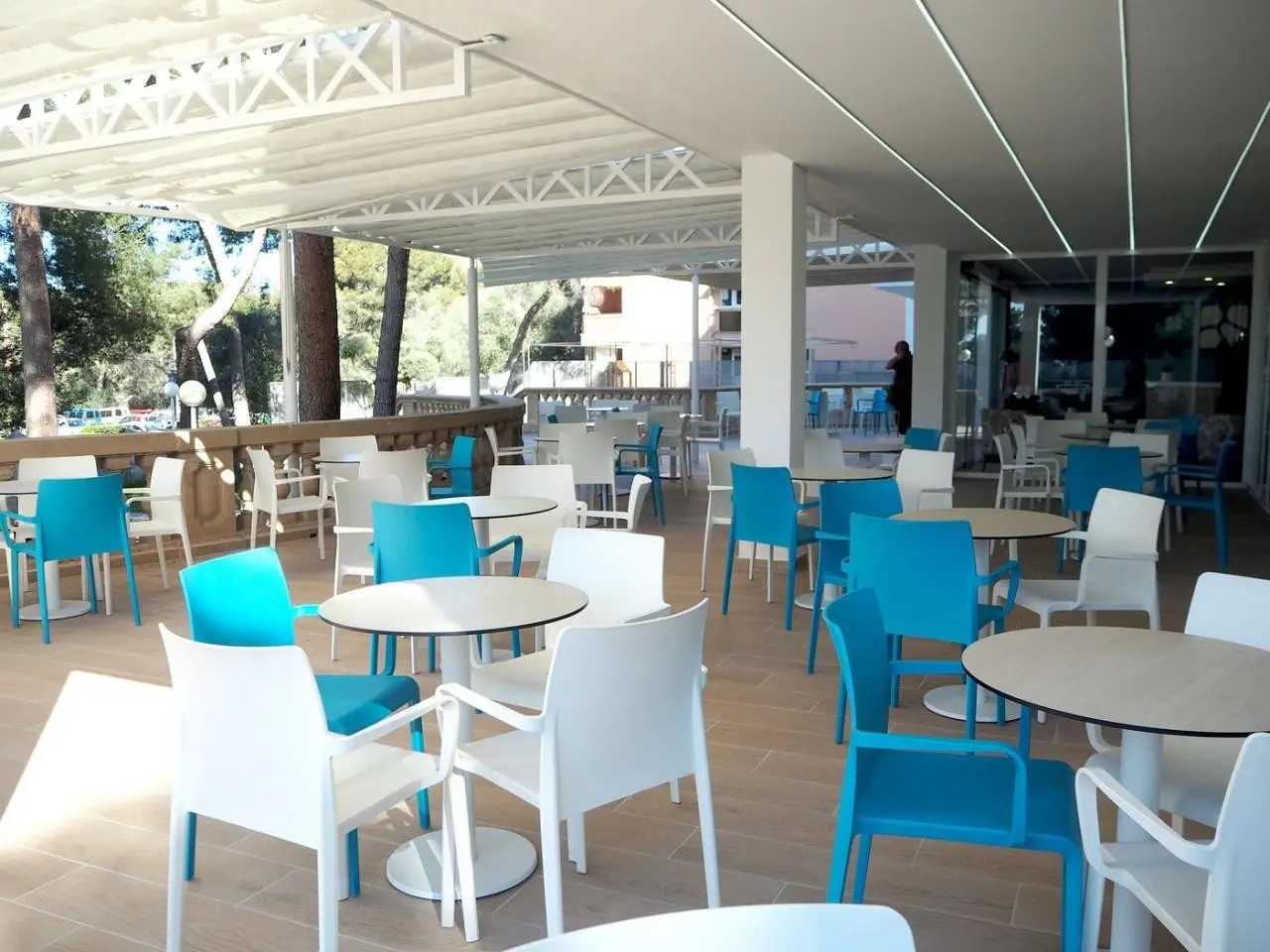 Restauracja i jedzenie w hotelu Blue Sea Costa Verde