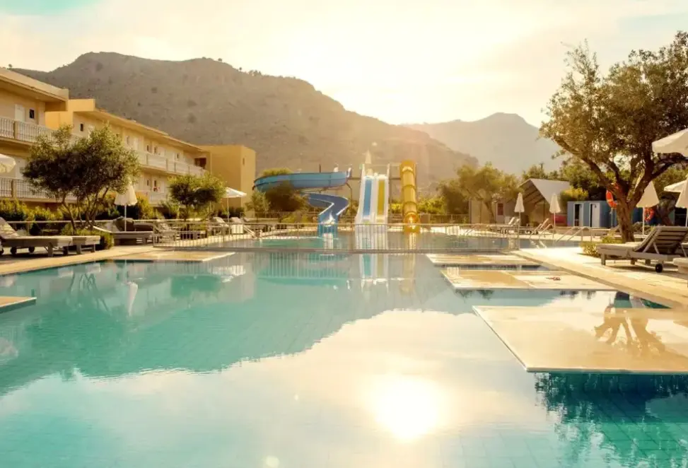 Basen w hotelu Cook’s Club Kolymbia