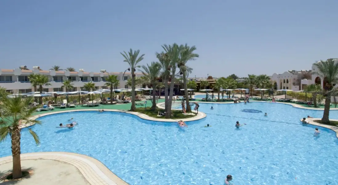 Basen w hotelu Dreams Vacation