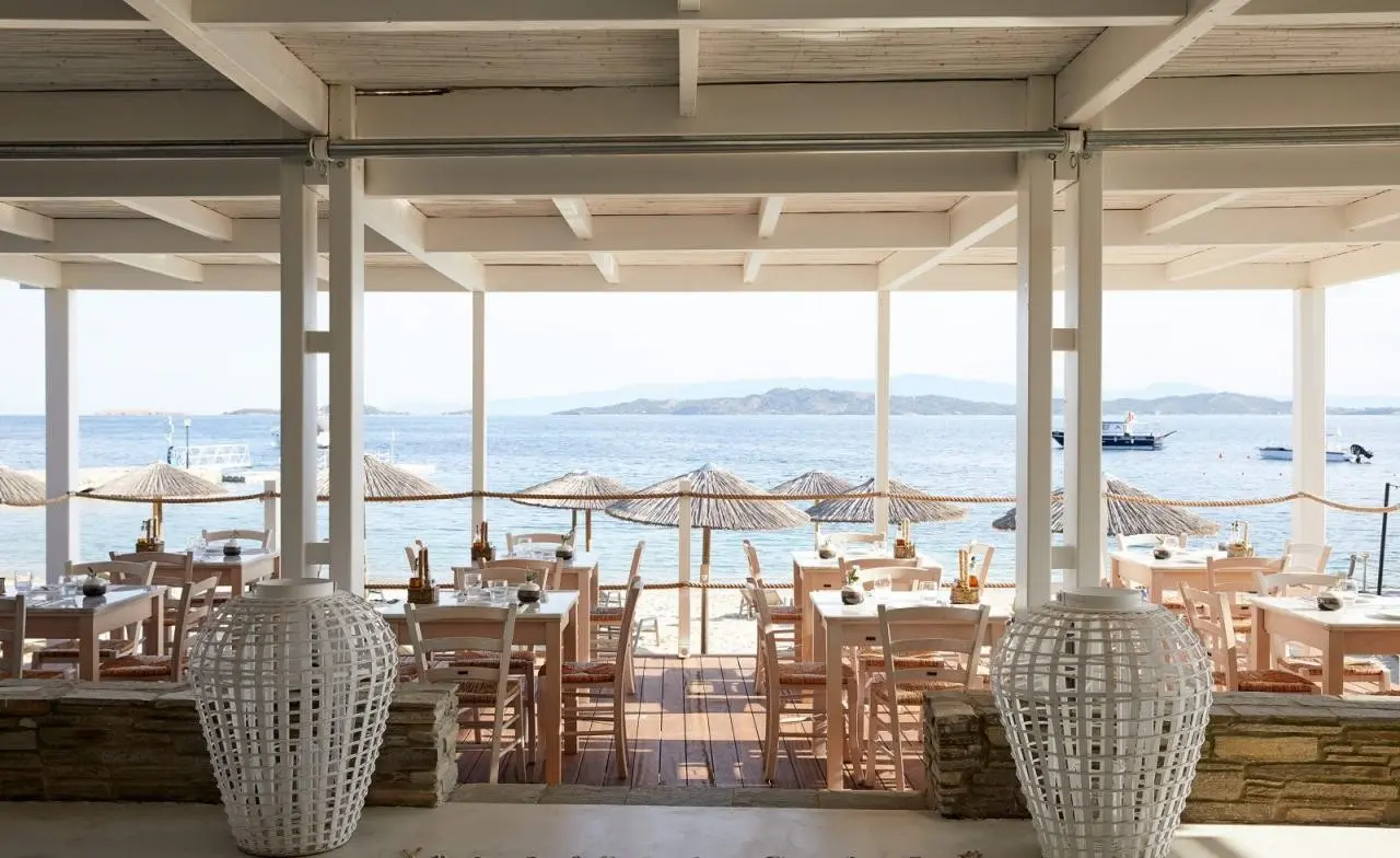 Restauracja i jedzenie w hotelu Eagles Villas