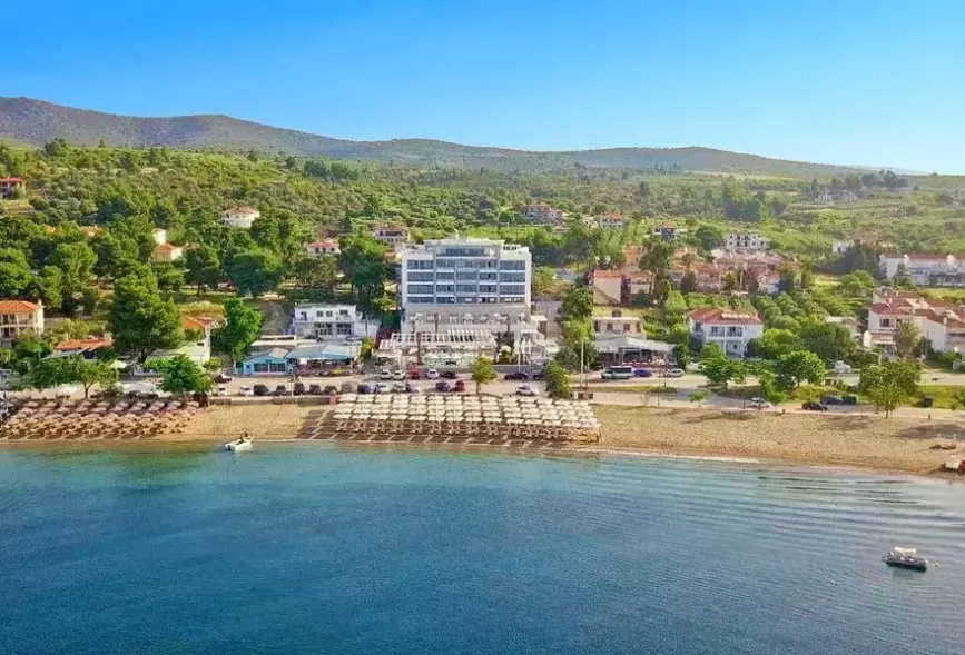 Plaża przy hotelu Elinotel Sermilia Resort