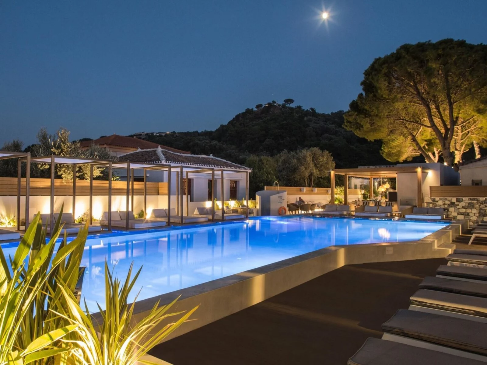 Hotel Erato by Samian Mare