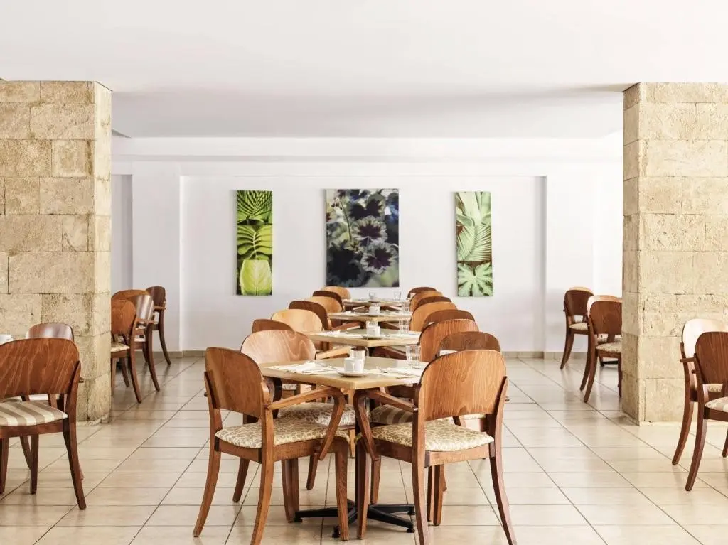 Restauracja i jedzenie w hotelu Esperia