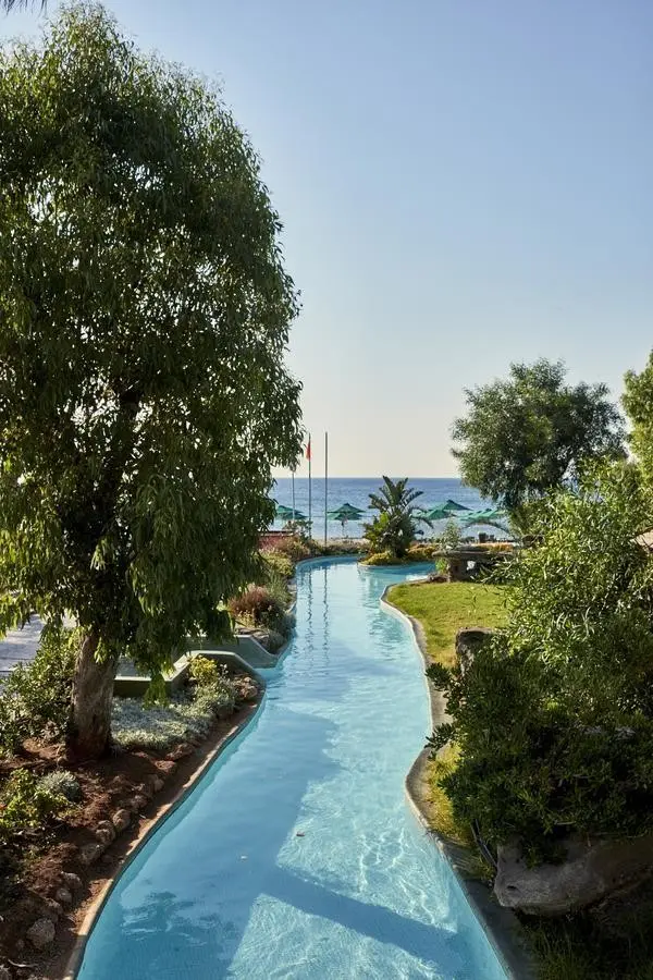 Esperos Palace — ESPEROS PALACE