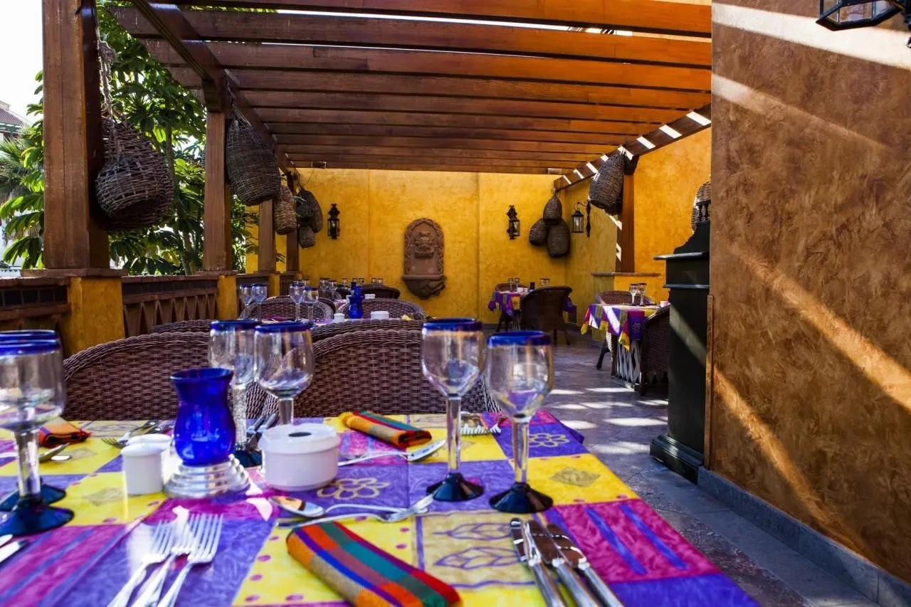 Europe Villa Cortes — EUROPE VILLA CORTES