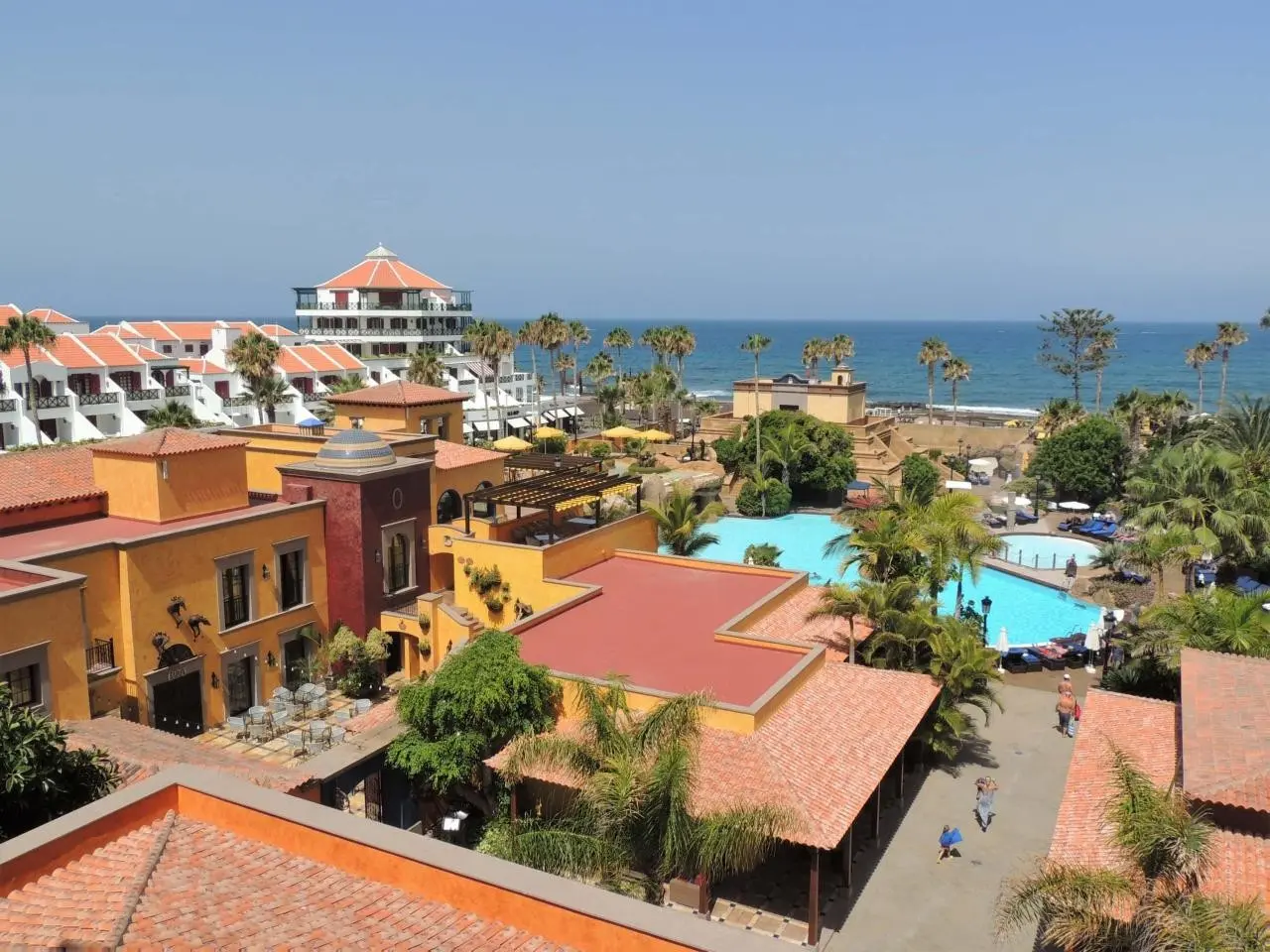 Europe Villa Cortes — EUROPE VILLA CORTES