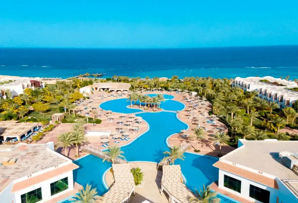 Basen w hotelu Fantazia Resort