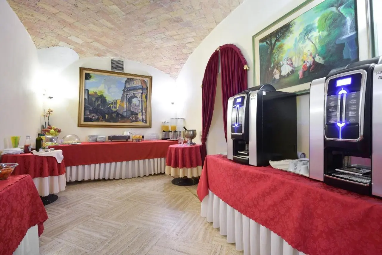 Restauracja i jedzenie w hotelu Gambrinus