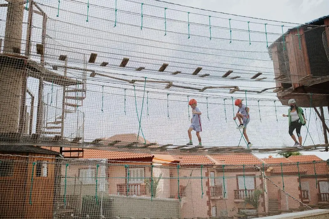 GF Victoria — GF VICTORIA